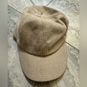H&M faux wool cap